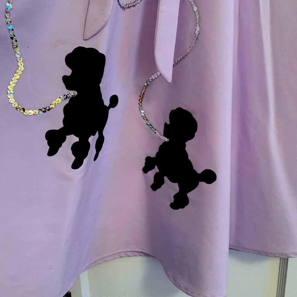 Vintage look poodle skirt!